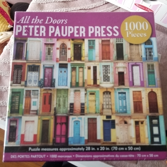 All the Doors 1000 piece Jigsaw Puzzle - Picture 1 of 1